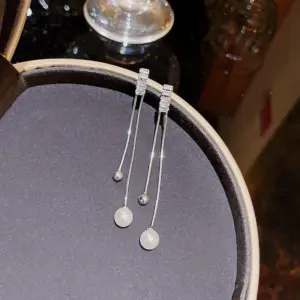 E0178 Silver Needle