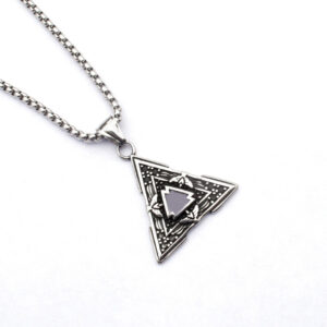 Triangle with stainless steel chain