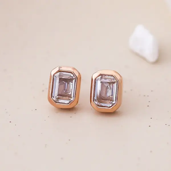 Wholesale PVD Coated 18K Gold Real Gold Plated Geometric 304 Stainless Steel Simple Style Waterproof Non Tarnish Ear Studs
