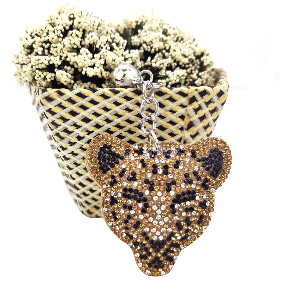 Wholesale veet Diamond leopard head car keychain
