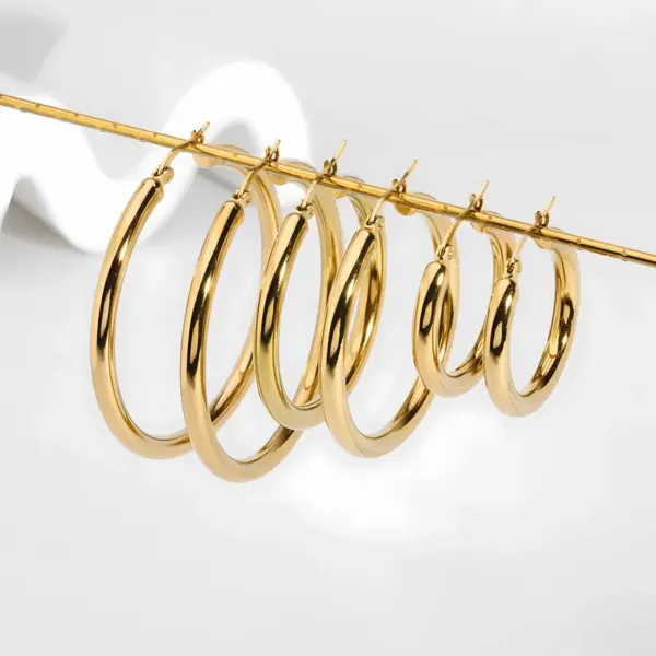 Wholesale 304 Stainless Steel Geometric PVD Coated Stone-Free Real Gold Plated 18K Gold IG Style Earrings