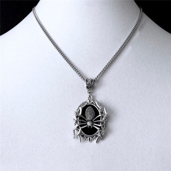 Wholesale Gothic Spider necklace, spider jewelry, Gothic jewelry, silver plated spider pendant