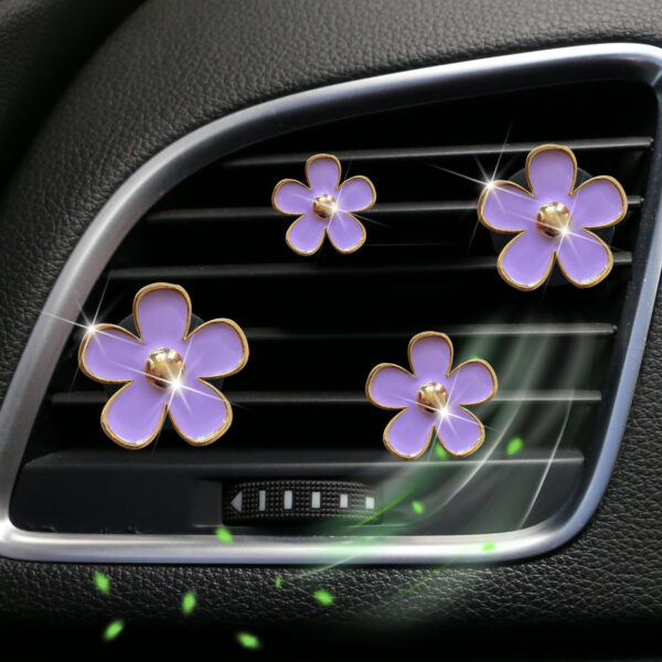Wholesale Small chrysanthemum car alloy air outlet perfume decoration