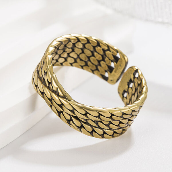 Wholesale Retro style bronze woven design simple design high-grade light luxury fashion ring bracelet