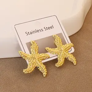 Gold / Average Size / Style 40