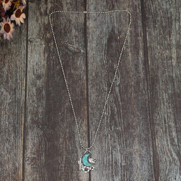 oly-57dab1940a0efc5f1cfb68d4a166266f Wholesale Vintage cactus flower bird crescent turquoise alloy necklace