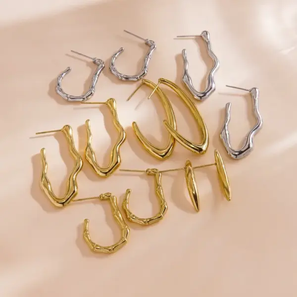 Wholesale PVD Coated 14K Gold Real Gold Plated Solid Color 304 Stainless Steel Modern Style Simple Style Waterproof Non Tarnish Ear Studs