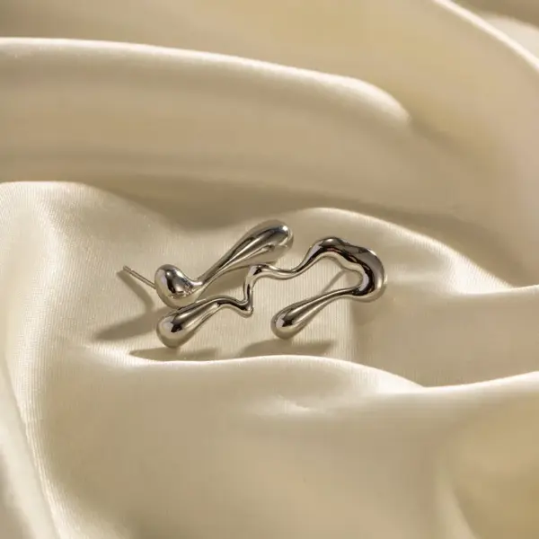 Wholesale 304 Stainless Steel Irregular Solid Color INS Style Cool Style Asymmetrical Silver Ear Studs