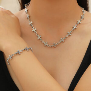 10 ancient silver necklace bracelet set (pattern)