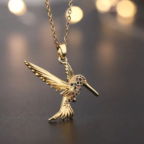 Wholesale Simple Style Bird Copper Inlay Zircon Pendant Necklace
