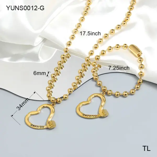304 Stainless Steel Heart Shape PVD Coated Stone-Free Real Gold Plated Casual Simple Style Classic Style Waterproof Non Tarnish Plating Cuban Link Chain Curb Chain Ball Chain Figaro Chain Gold Bracelets Necklace