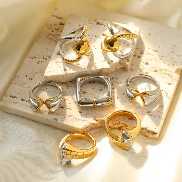 Wholesale Ion Plating (IP) 14K Gold Real Gold Plated Geometric 304 Stainless Steel Hip-Hop Roman Style Commute Waterproof Non Tarnish Rings