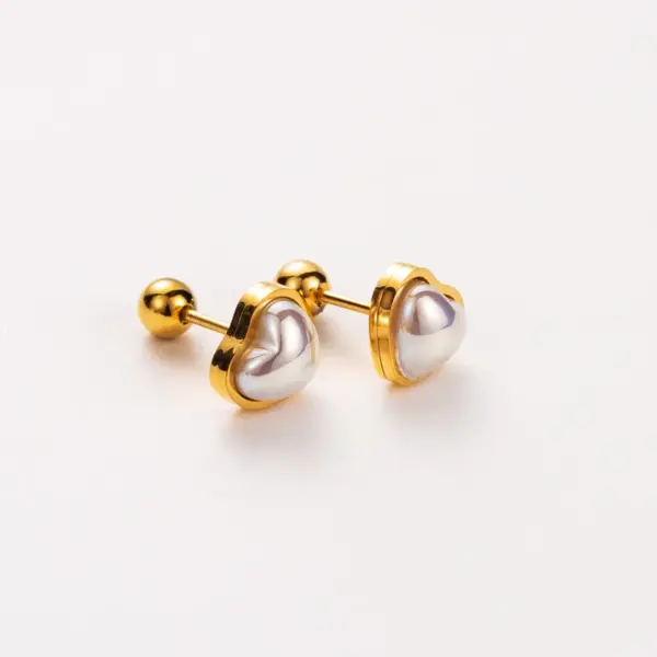Wholesale PVD Coated Real Gold Plated 14K Gold Letter Heart Shape Wings 304 Stainless Steel Basic Modern Style Simple Style Waterproof Non Tarnish Ear Studs