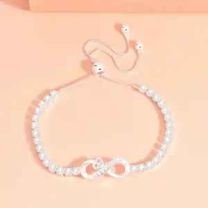 8-Word Loving Heart Zircon Bracelet (Silver)