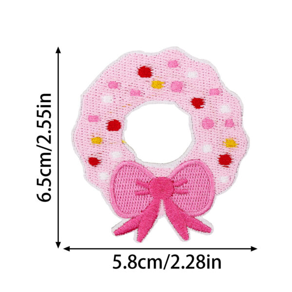 Wholesale Pink Christmas series embroidered patches