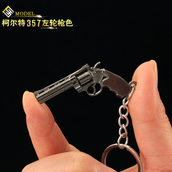 oly-5911c72c890ec06d572bf8e805457a5a Wholesale small size Alloy Pistol Model Mini Breta Mauser M1896 Ruger P08R45 Bull Keychain Pendant