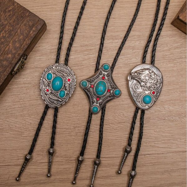 Wholesale Retro bolo tie collar necklace with eagle and natural turquoise bolo leather cord