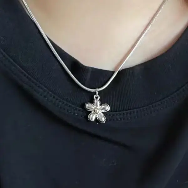 Wholesale Novelty Star Titanium Steel Pendant Necklace In Bulk