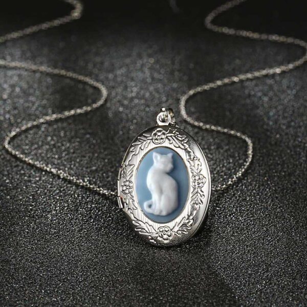 Wholesale Junyan Cross-Border Foreign Trade Gothic Elegant Simple Cat Pattern Pendant Necklace Oval Women's Jewelry Gift