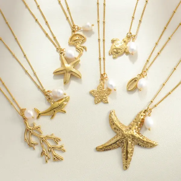 PVD Coated Real Gold Plated Tortoise Hippocampus Shell 304 Stainless Steel Vacation Simple Style Waterproof Non Tarnish 304 Stainless Steel Pendant Necklace