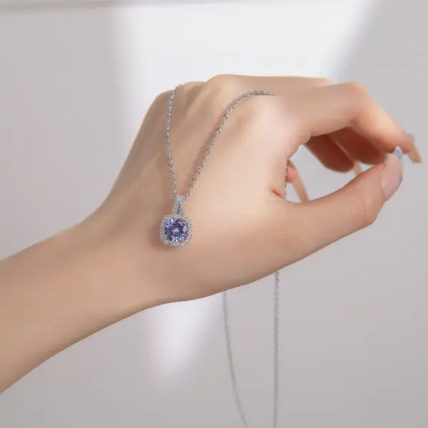 Wholesale 304 Stainless Steel Copper Square Water Plating Zircon White-Plated K Silver Plated Sweet Commute Shiny Plating Inlay Pendant Necklace