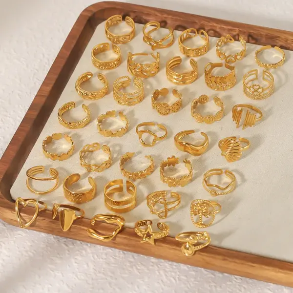 304 Stainless Steel Four Leaf Clover Heart Shape Flower PVD Coated 18K Gold Plated 18K Real Gold Plated Real Gold Plated IG Style Basic Simple Style Waterproof Non Tarnish Plating Gold Open Rings