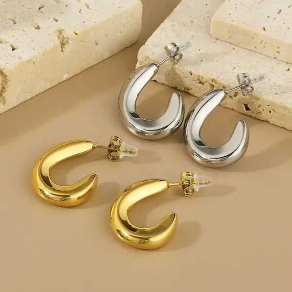 Wholesale PVD Coated 18K Gold Plated Geometric 304 Stainless Steel Simple Style Waterproof Non Tarnish Earrings Ear Studs