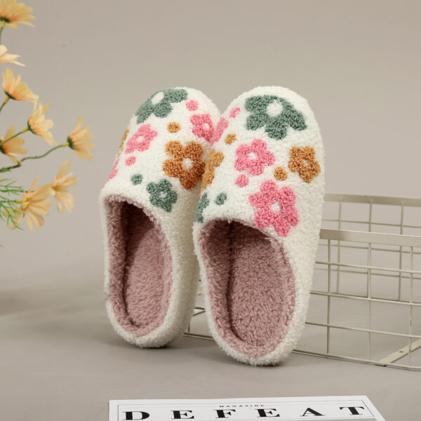 Wholesale Cross-Border Cute Flower Embroidered Cartoon Home Cotton Slippers Warm Soft Bottom Silent Plush Slippers Wholesale Dropshipping New
