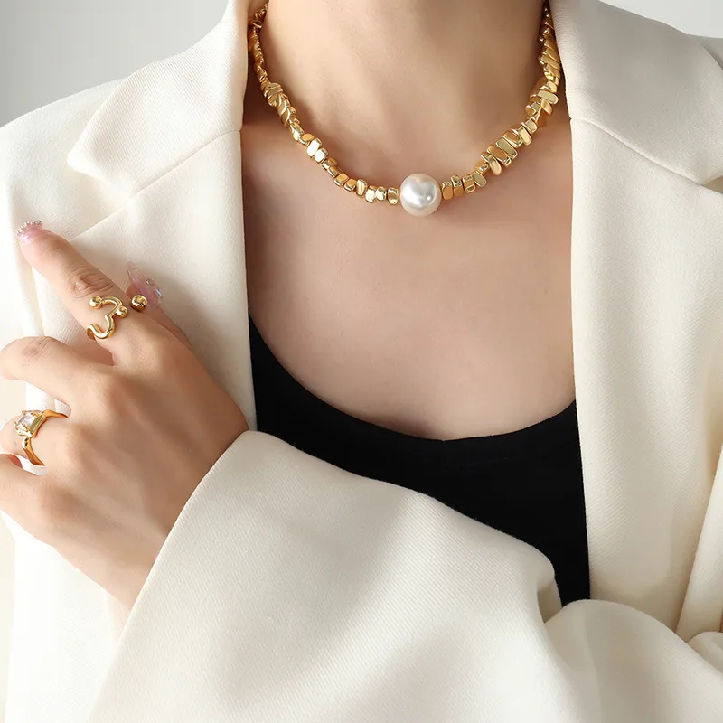Wholesale PVD Coated Real Gold Plated 18K Gold Square 304 Stainless Steel Fashion Waterproof Non Tarnish 304 Stainless Steel Necklace