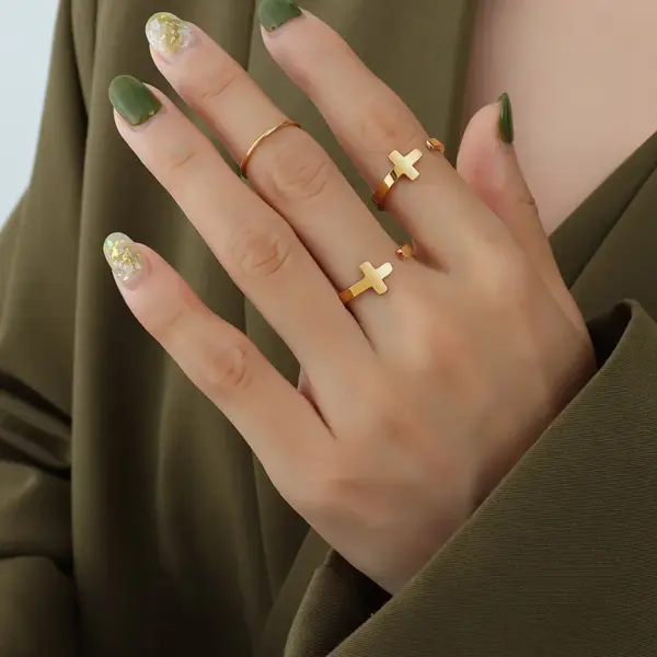 Wholesale PVD Coated Real Gold Plated 18K Gold Geometric 304 Stainless Steel Waterproof Non Tarnish