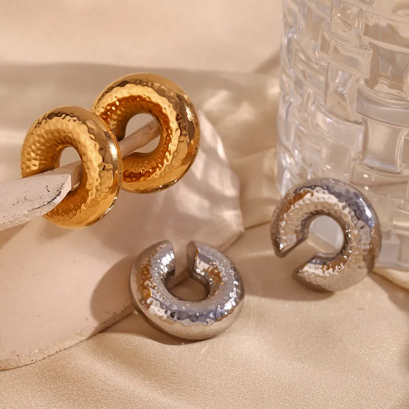 Wholesale PVD Coated Real Gold Plated 18K Gold Geometric 304 Stainless Steel Basic Classic Style Waterproof Non Tarnish Ear Cuffs