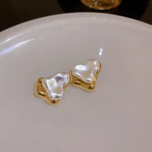 11# Silver Needle-Love Heart (Real Gold Plating)