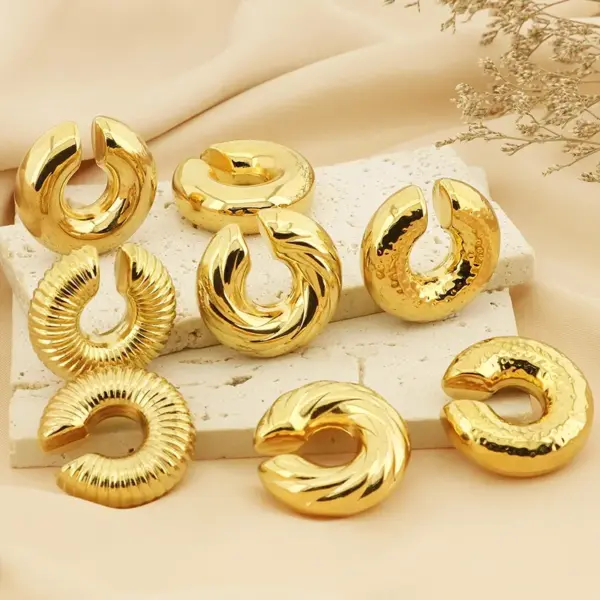Wholesale 304 Stainless Steel U Shape Geometric PVD Coated 18K Real Gold Plated Vintage Style Waterproof Non Tarnish Plating Ear Cuffs