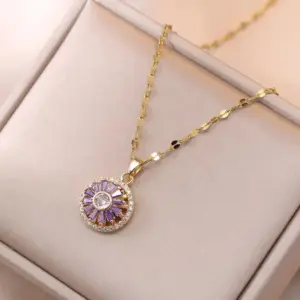 X0042 Purple Rotating Necklace