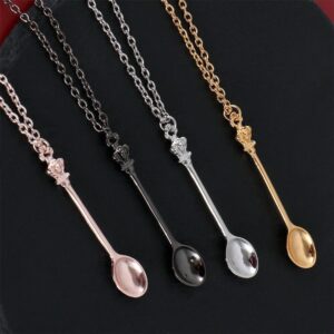 Wholesale Cross Border Jewelry Crown Mini Tea Spoon Classical Royal Alice Snuff Necklace Wholesale Women Spoon Necklace