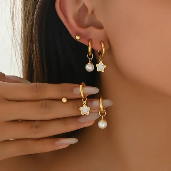 304 Stainless Steel Pentagram Heart Shape PVD Coated Artificial Crystal Real Gold Plated Gold Plated Casual Simple Style Commute Waterproof Non Tarnish Earrings