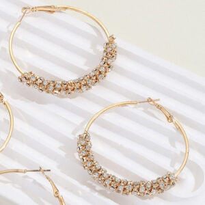 Grainless white diamond