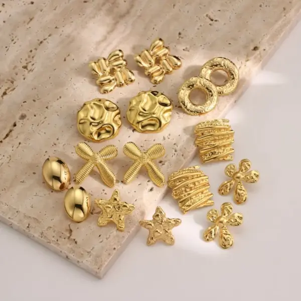 Wholesale 1 Pair IG Style Casual Princess Geometric Star Donuts 304 Stainless Steel Imitation Gold Ear Studs