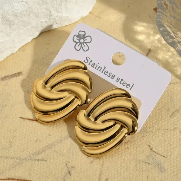 Wholesale Elegant Oval And Tear Drop Shaped Stainless Steel 201 Woven Earrings Fashionable And Stylish Women's Jewelry Accessory