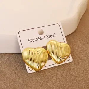 Gold / Average Size / Style 12