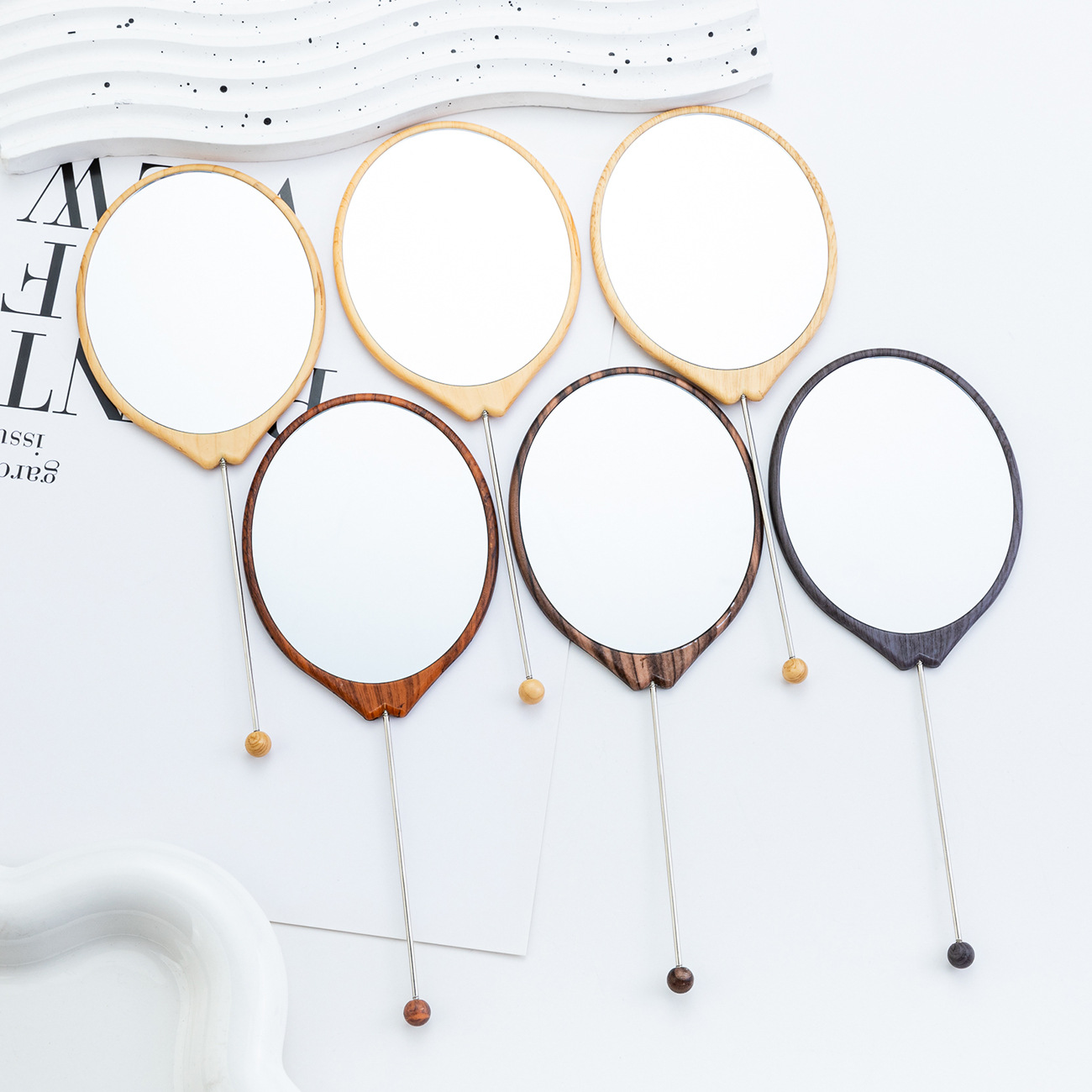 Wholesale New DIY Beaded Oval Wood Grain Mirror Handheld Make Mirror Single-Sided Make Mirror Plastic rtable Small Mirror