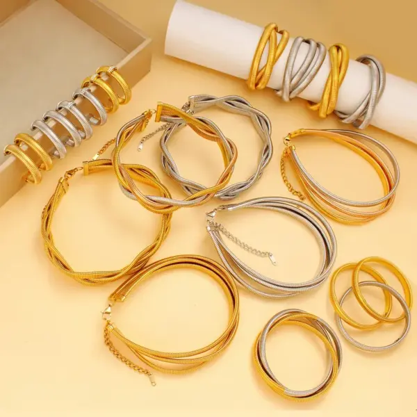 Wholesale PVD Coated 18K Gold Real Gold Plated Geometric 304 Stainless Steel 316 Stainless Steel Hip-Hop Simple Style Commute Waterproof Non Tarnish Bracelets Earrings Necklace