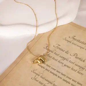 Gold / Letter F
