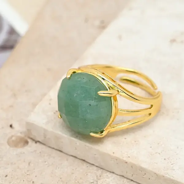 Wholesale Casual Modern Style Simple Style Round Natural Stone Copper 18K Gold Plated Amethyst Green Aventurine Lapis Lazuli Rings In Bulk