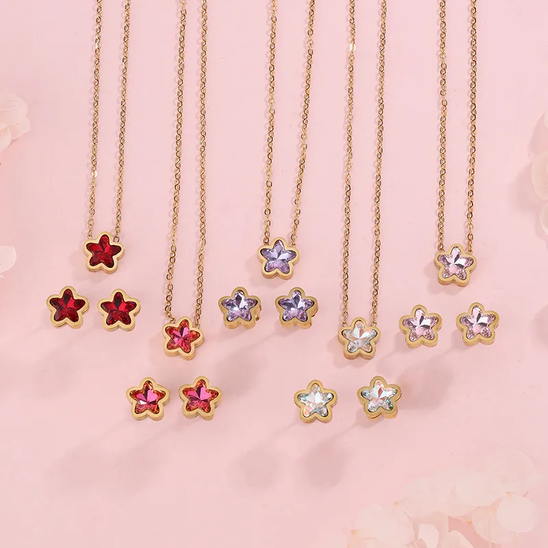 Wholesale 304 Stainless Steel Glass Star Ion Plating (IP) Artificial Rhinestones 18K Gold Plated Simple Style Classic Style Streetwear Waterproof Non