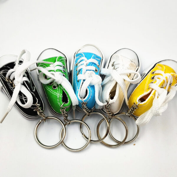 Wholesale Mini Simulation Canvas Shoes Keychain Pendant Sports Shoes Luggage Car Personalized Pendant Creative Gift