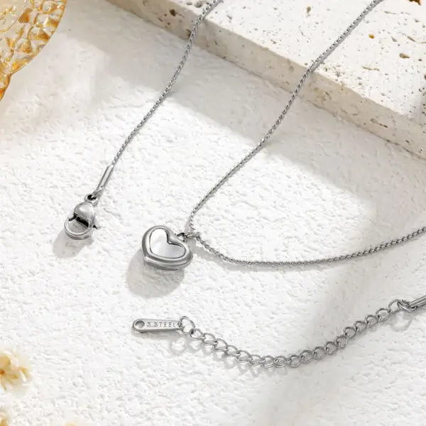 Wholesale PVD Coated Real Gold Plated 18K Gold Heart Shape Titanium Steel Elegant Sweet Simple Style Waterproof Non Tarnish Jewelry Set