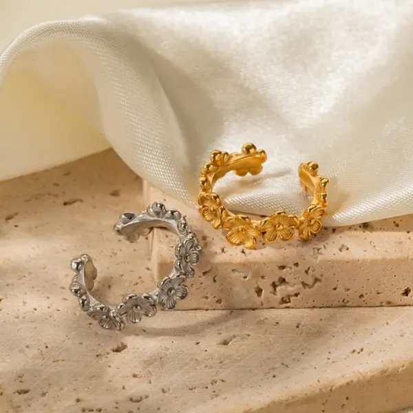 Wholesale Jewelry Simple Style Flower 304 Stainless Steel PVD Coated Plating Open Rings