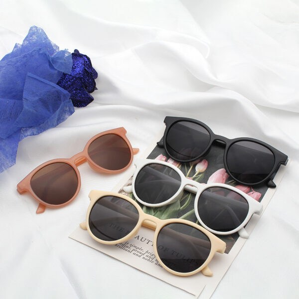 Wholesale Korean Lens Dong Sunglasses Ins Sunglasses European and American Stylish Same Style Cross-Border Export Glasses Manufacturer