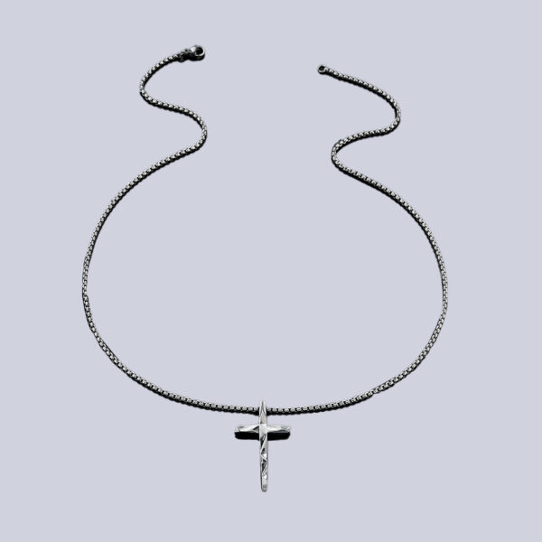 Wholesale boys' trendy cross pendant necklace